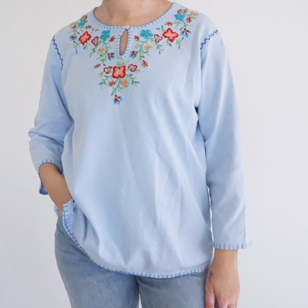 Vintage White Stag Baby Blue Embroidered Floral Collar Trim Cotton Sweater XL